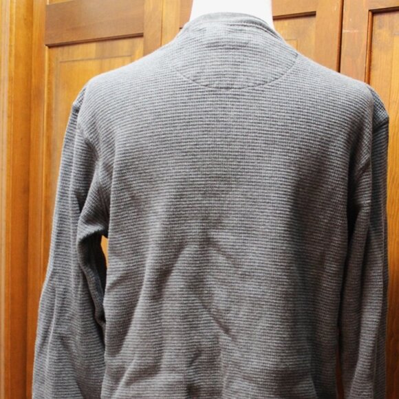 Top - Picture 3 of 6